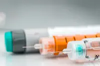 Une infirmière libérale écrouée pour avoir tenté de tuer sa fille par injection d’insuline