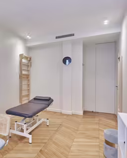 Paris 8e – Rue Daru | Cabinets de santé clé en main dans un cadre premium, lumineux et rassurant