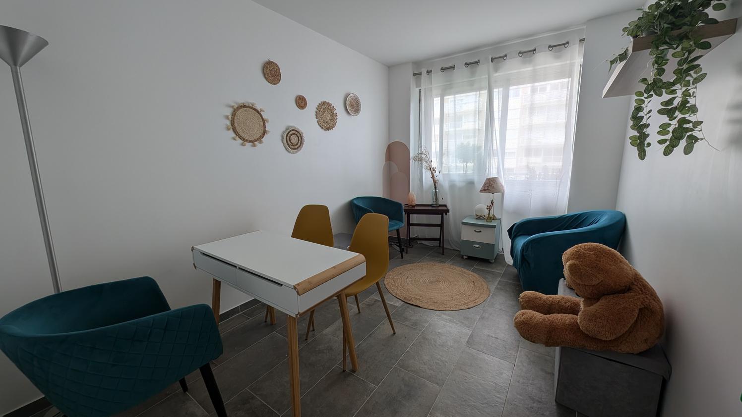 Sous-location cabinet puteaux (92)