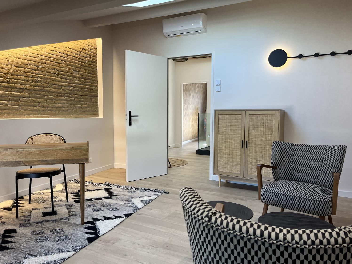Bureaux de 10 ou 17 m² pour bien-être et santé, Saint-Jory — photo 3