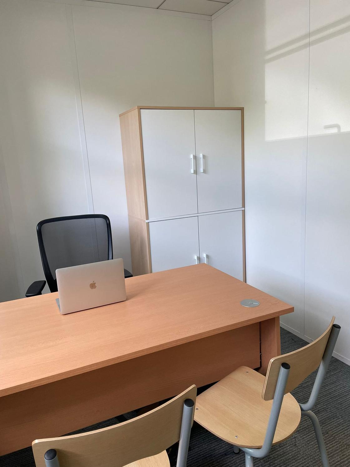 Loue cabinet à un ergothérapeute dans centre pour enfants neuroatypiques - levallois-perret — photo 2
