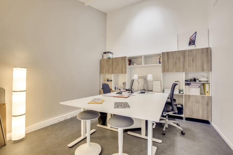 Local rdc 56,6 m² de plain-pied sur cour - 2 voire 3 cabinets possible — photo 3