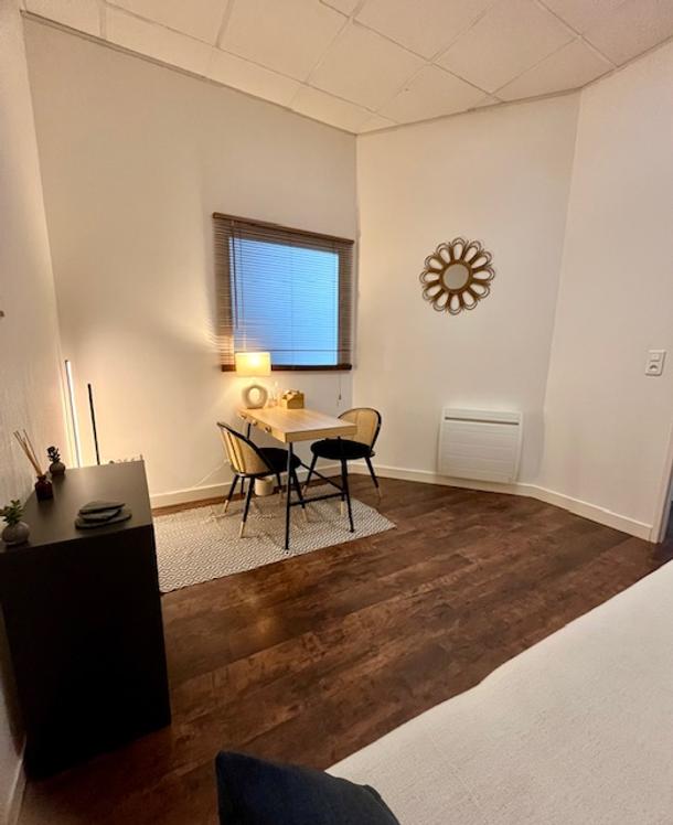 Location de 2 cabinets les lundis, mercredis et samedi dans un centre pluridisciplinaire dédié à la maternité — photo 2