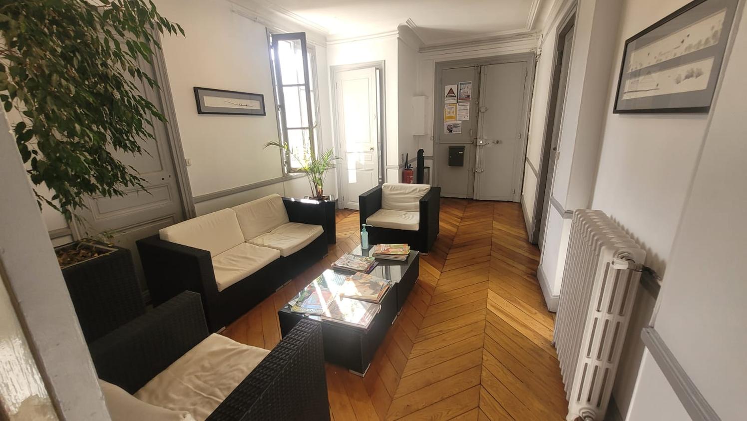 75010 - location ou partage de cabinet — photo 3