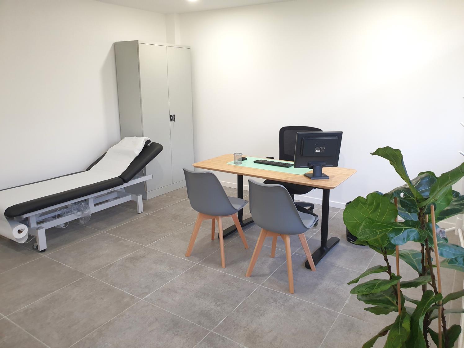Bureau de 18 m² à louer dans un cabinet médical de groupe – meudon (92190) — photo 2