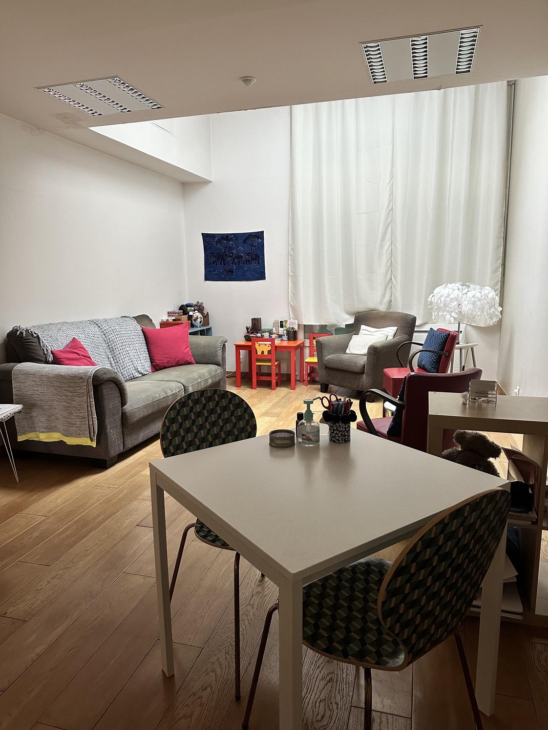 Local meublé de 25 m² à partager à mi-temps, Vanves — photo 3