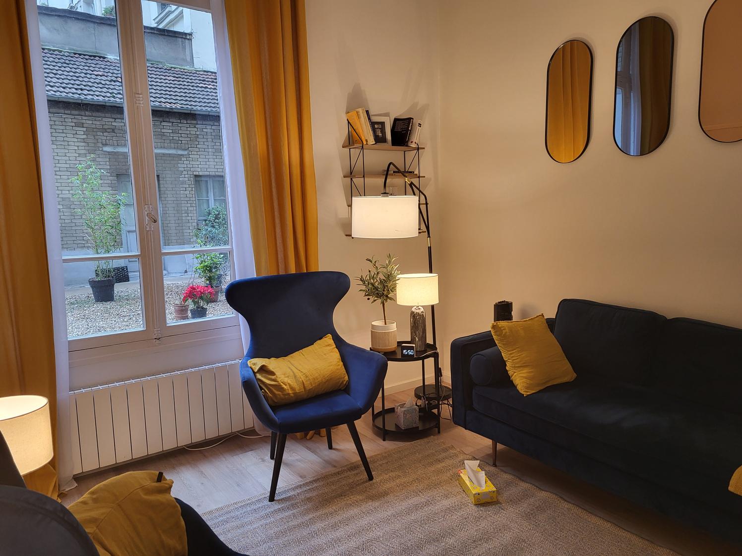 Location cabinet pour psychologue ou psychanalyste.r1 jour par semaine .