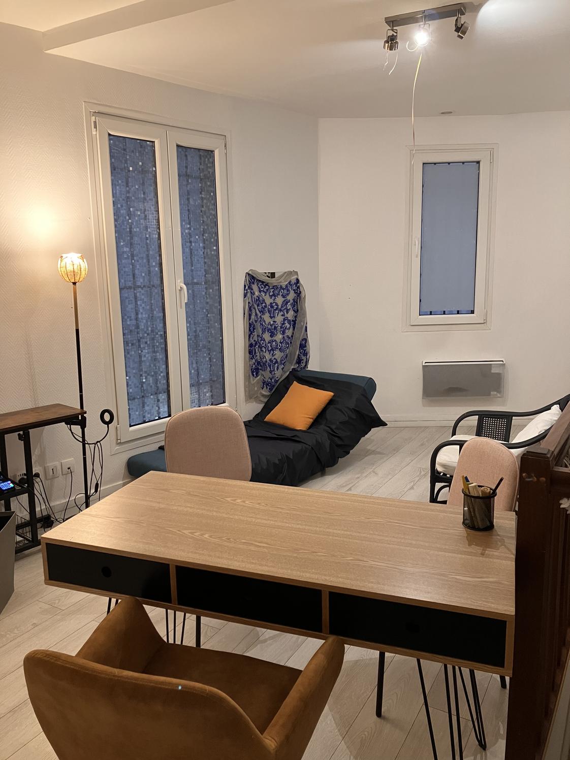 Bureau de 12 m² partagé avec une sage-femme, Paris 10e — photo 2