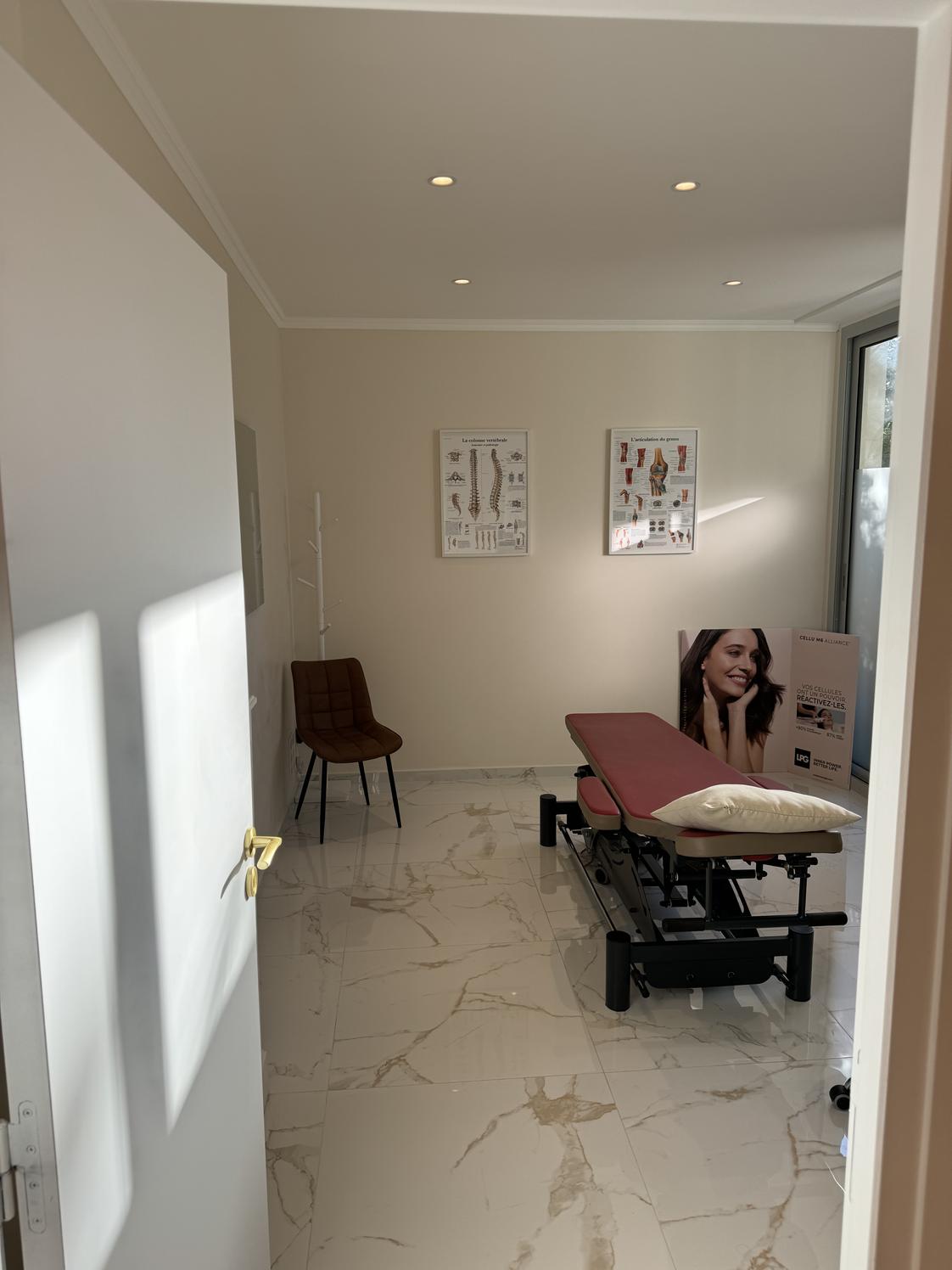 Bureau médical de 13m2 au cœur de cimiez — photo 3