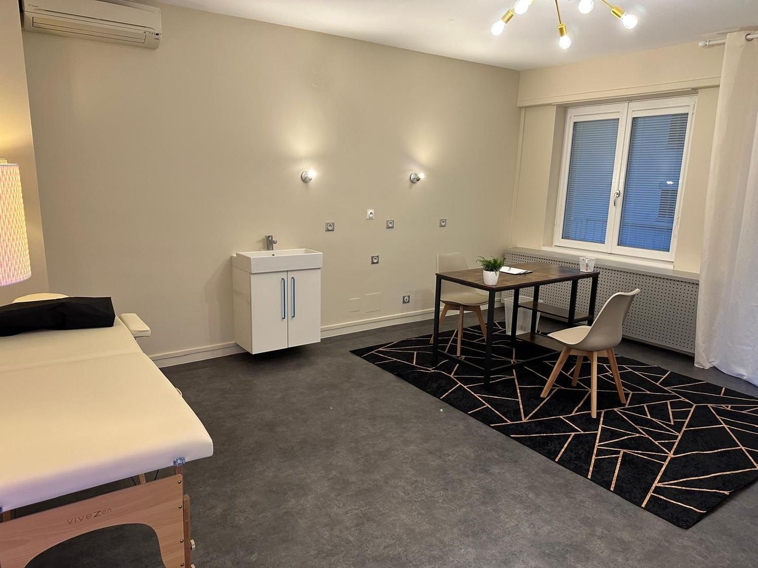 Trois bureaux de 15 à 22 m² en hyper centre, Haguenau — photo 3