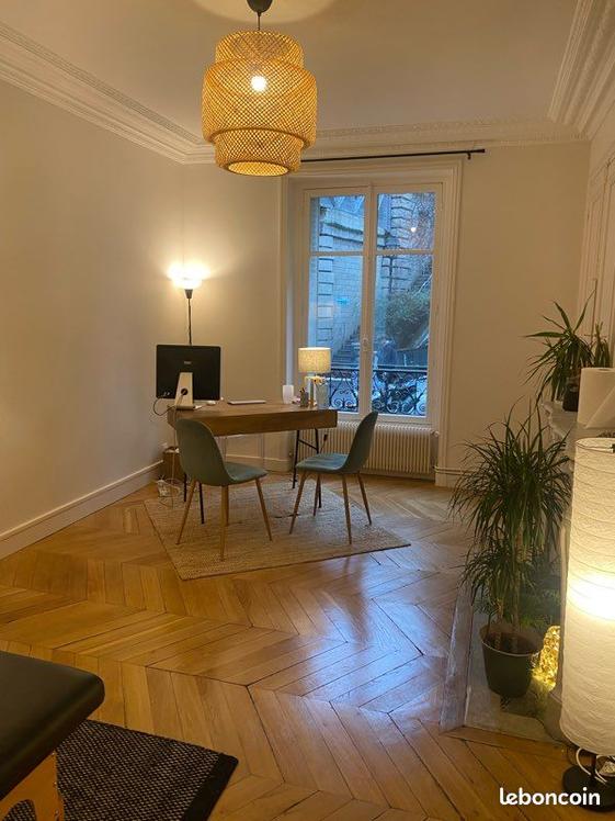 Local de 154 m² avec cession de bail près de Passy, Paris 16e