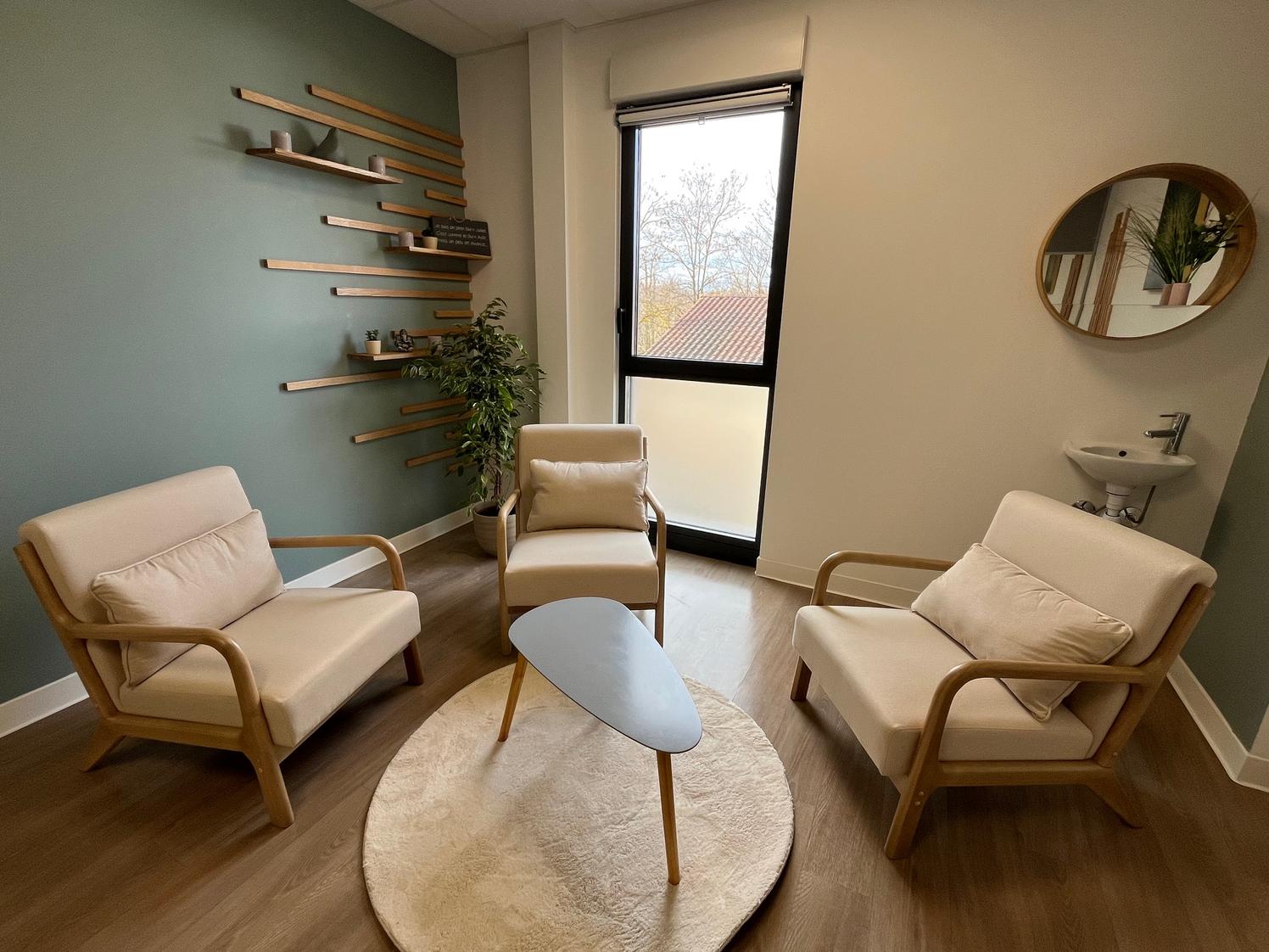 Bureaux accessibles PMR mardi, jeudi et samedi, Francheville — photo 4