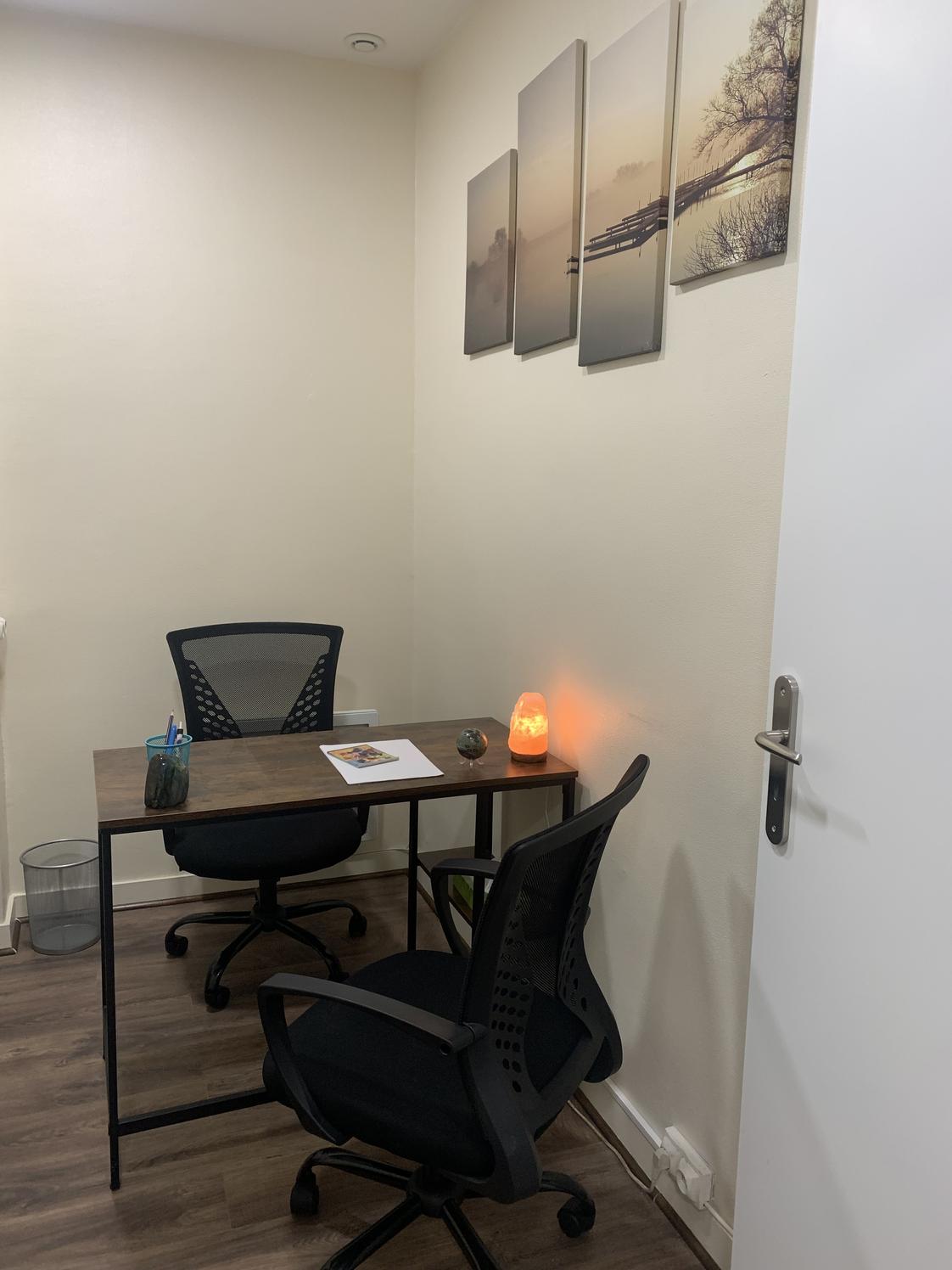 Bureau de 10 m² à la demi-journée, rue de Bagnolet, Paris 20e — photo 4