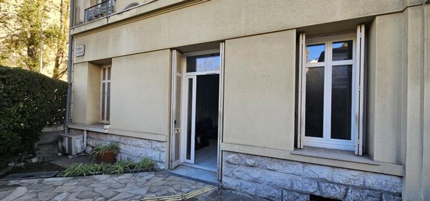 Espace professionnel avec jardinet à Nice — photo 2