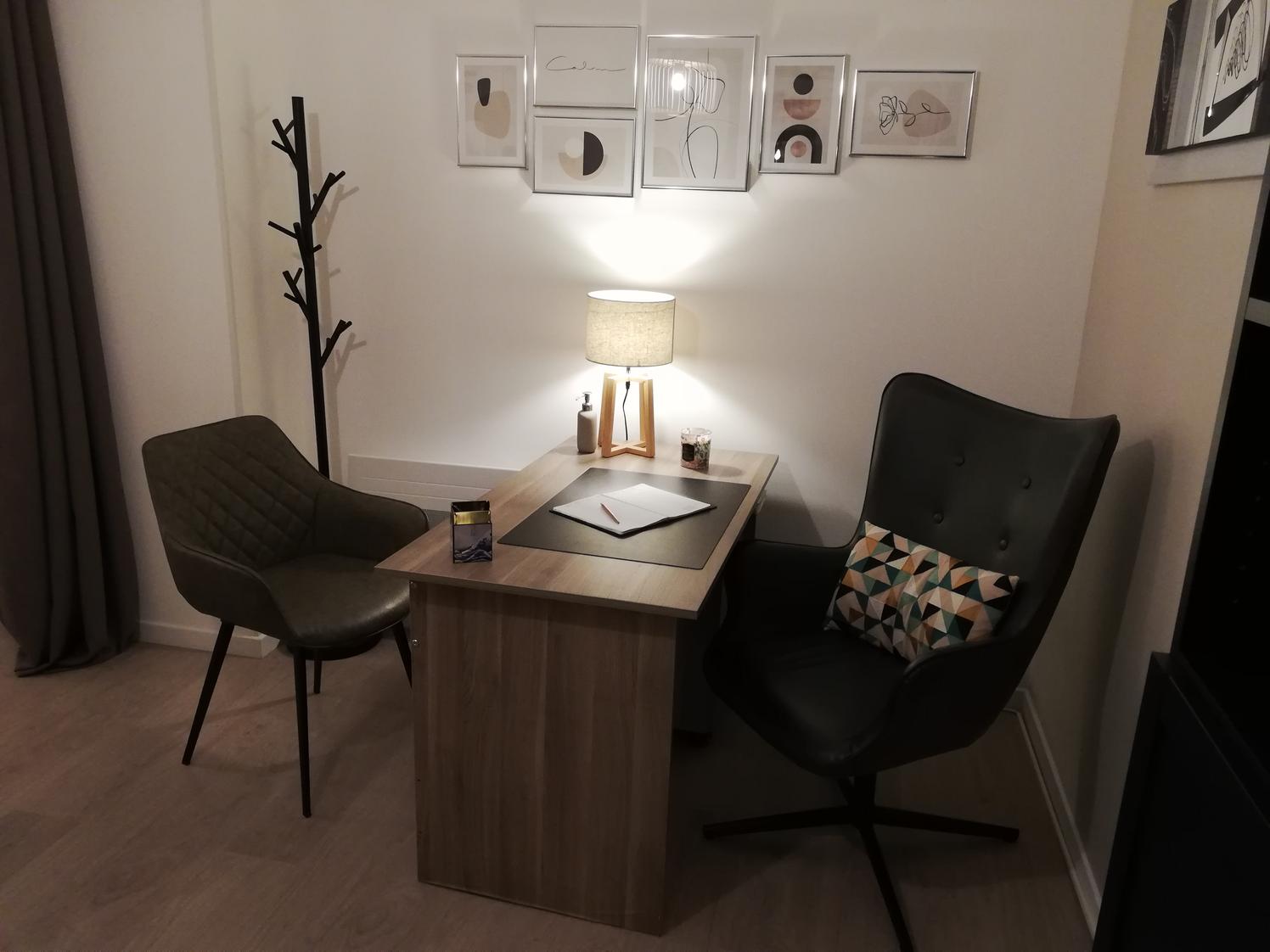 Bureau de 15 m² pour psychologue TCC, Champs-sur-Marne — photo 3