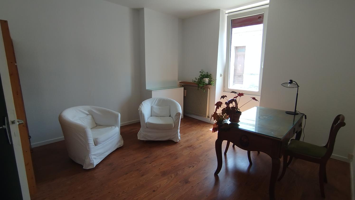 Cabinet refait à neuf de 16 m² dans une habitation, Bordeaux — photo 2