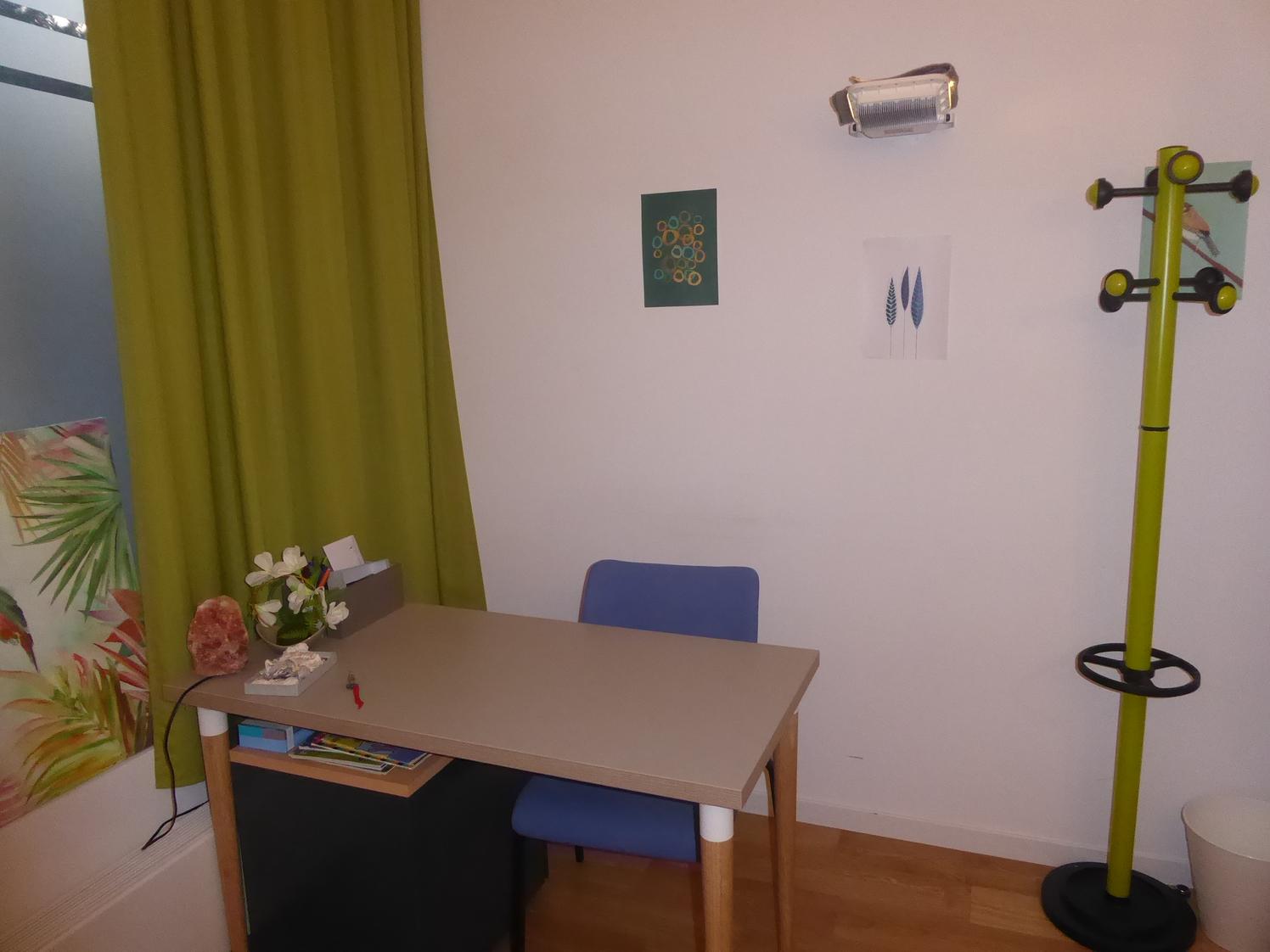 Antony centre deux mois offerts cabinet spacieux et très lumineux de 26m² — photo 4