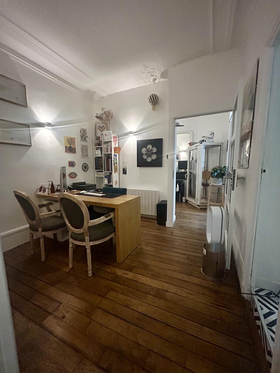 Espace de consultation sur cour rue Beaurepaire, Paris 10e — photo 3