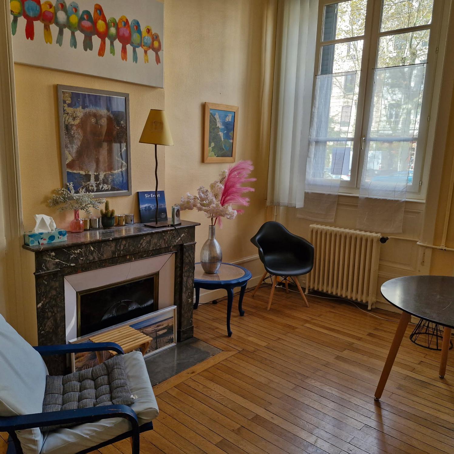 Location cabinet psychologue  et paramédical croix rousse — photo 2