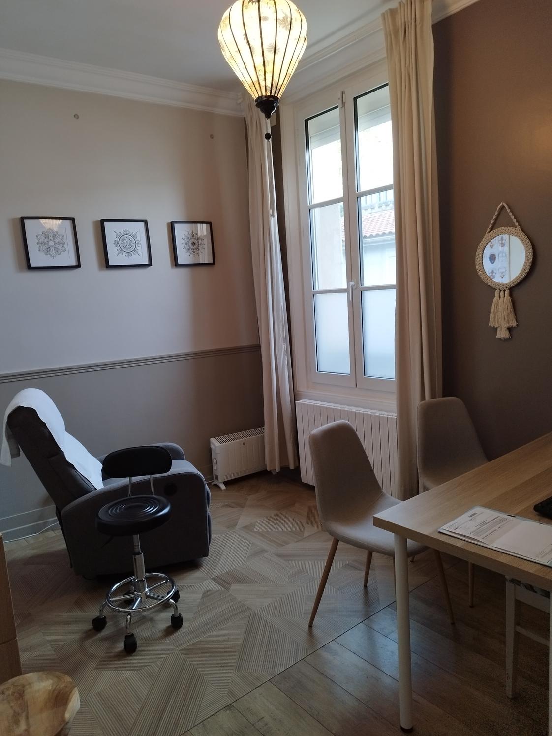 Trois bureaux en pôle paramédical, Libourne — photo 3