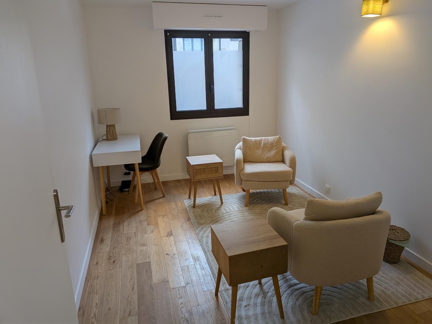 Trois bureaux de 11 à 14 m² près du métro Charonne, Paris 11e — photo 5