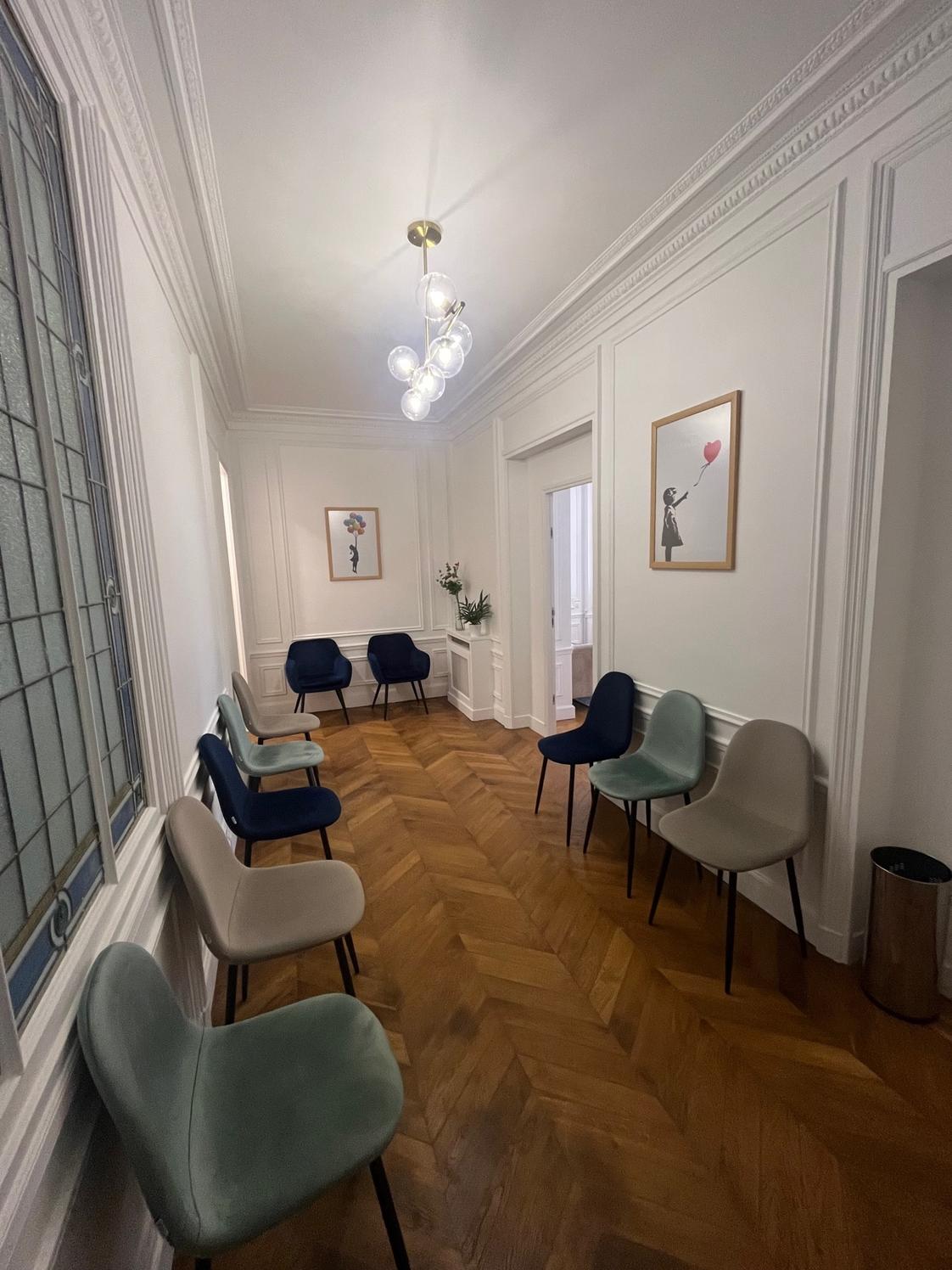 Bureau meublé de 12 m² près de l'Arc de Triomphe, Paris 17e — photo 4