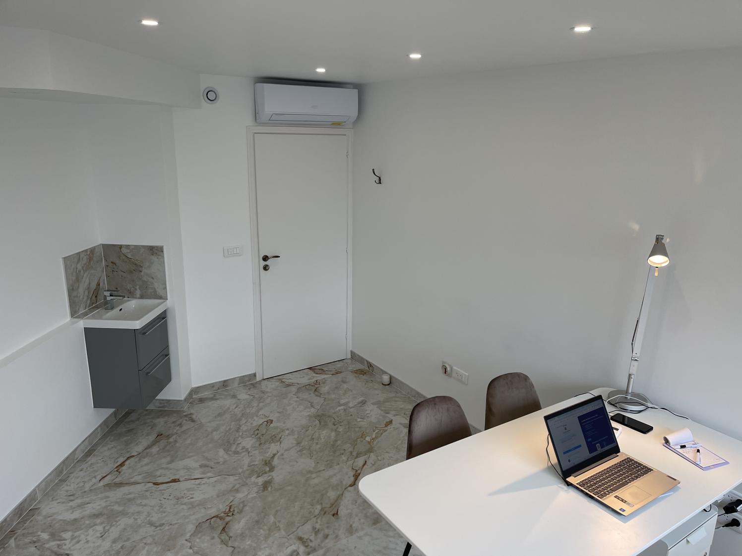 Deux bureaux dans un cabinet rénové près d'Alésia, Paris 14e — photo 5