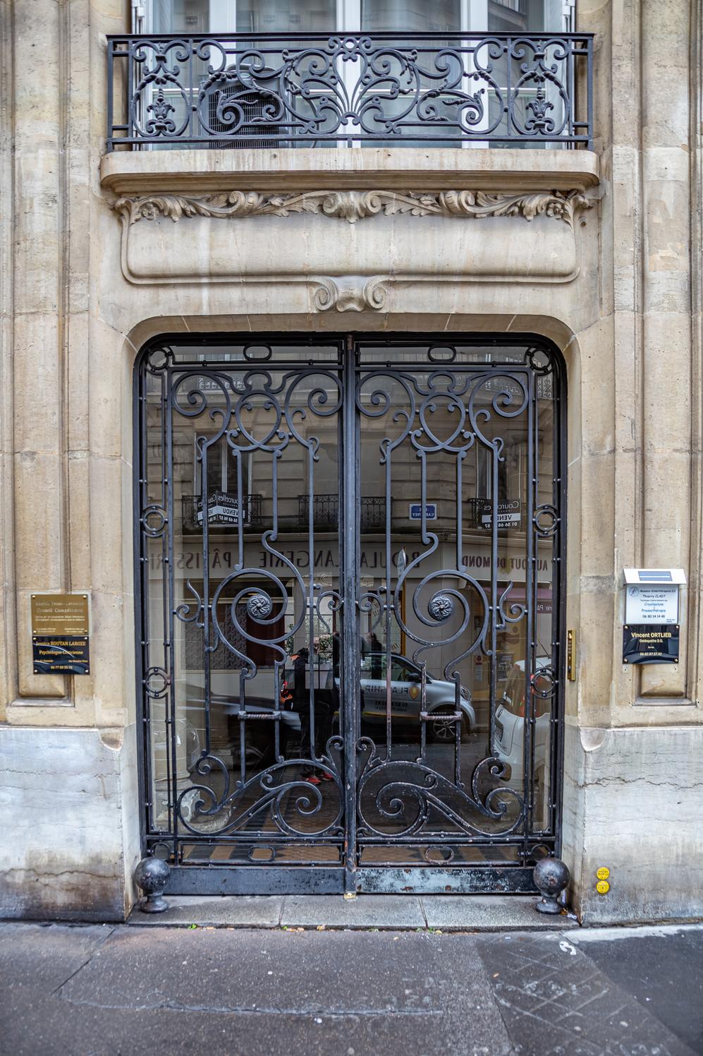 Location cabinet paris 17