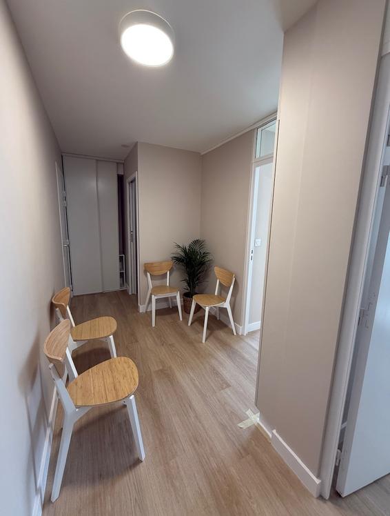 Pièce de 18 m² dans un cabinet neuf accessible PMR, Nantes — photo 2