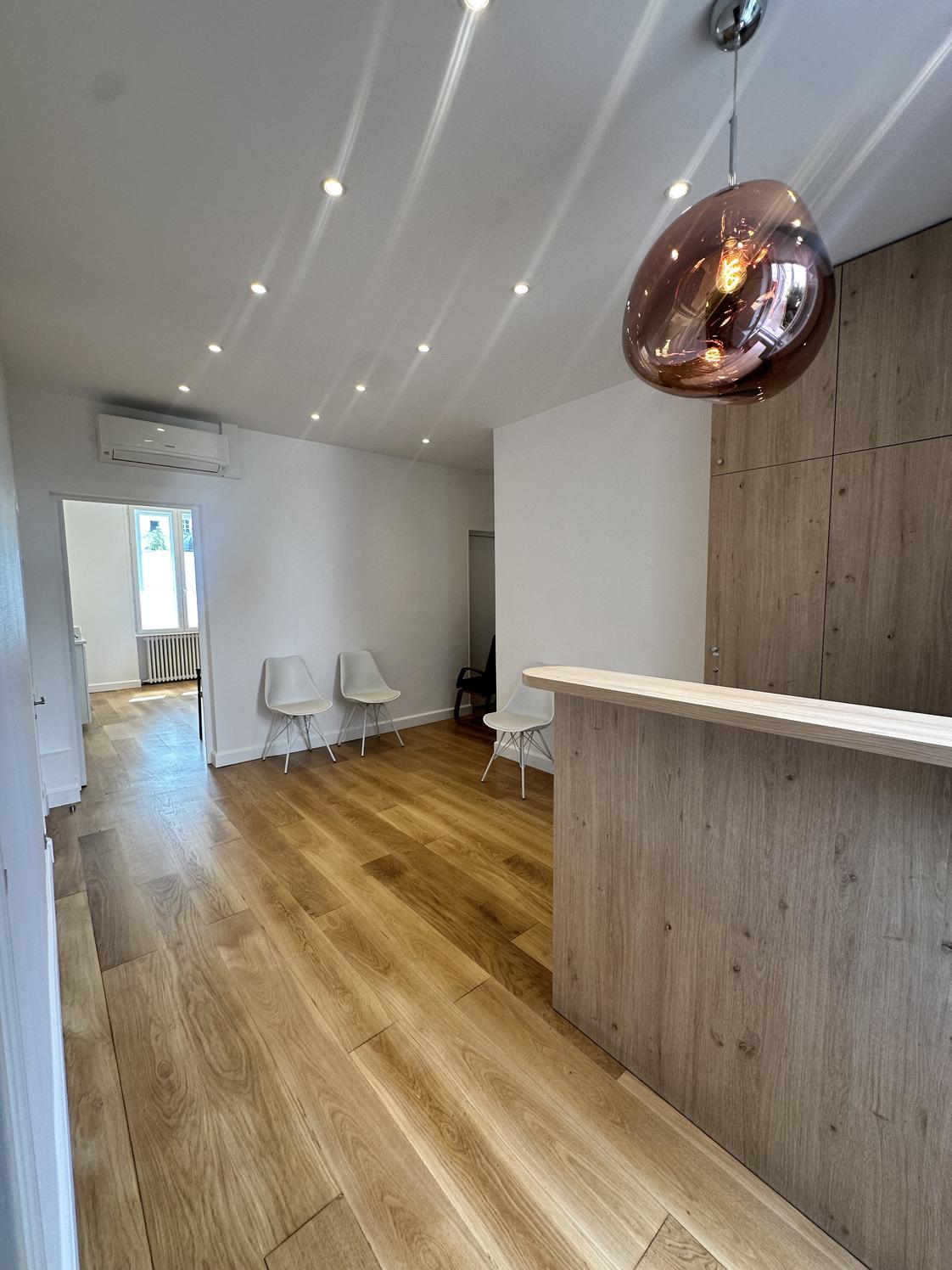 Location d une pièce au sein d un cabinet médical refait à neuf climatisé neuilly sur seine — photo 3