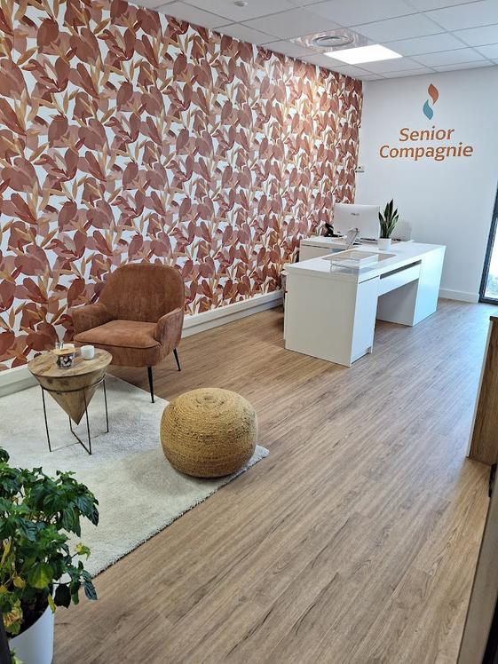 Bureau climatisé dans un centre sport santé, Nice Saint-Isidore — photo 2