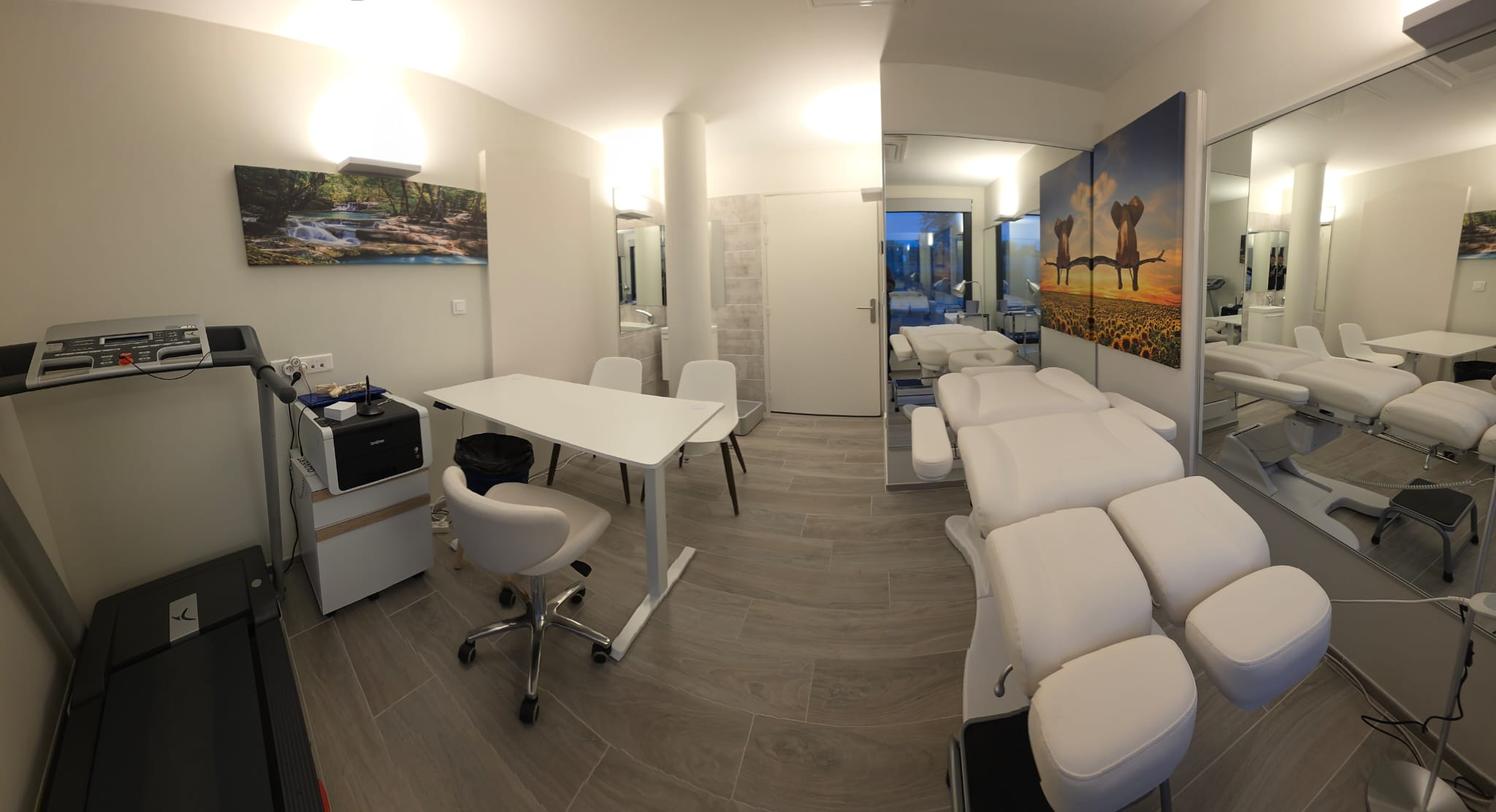 Local de 12 m² avec table d'examen, Saint-Vincent-de-Barbeyrargues