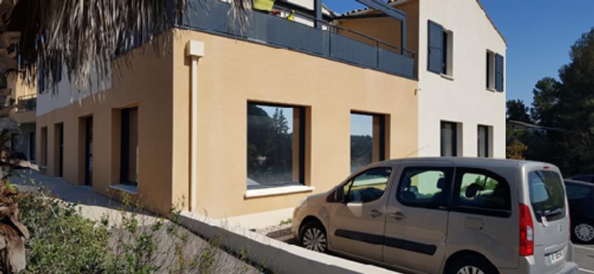 Local de 12 m² avec table d'examen, Saint-Vincent-de-Barbeyrargues — photo 4