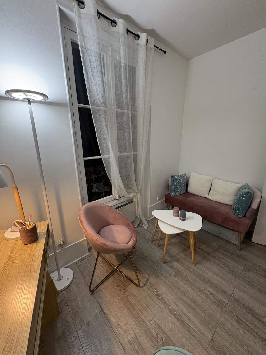 Local de 9 m² place Saint-Ferdinand, Paris 17e — photo 3