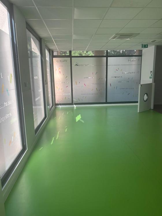Local de plain-pied de 120 m² place Bir Hakeim, Lyon 3e — photo 2