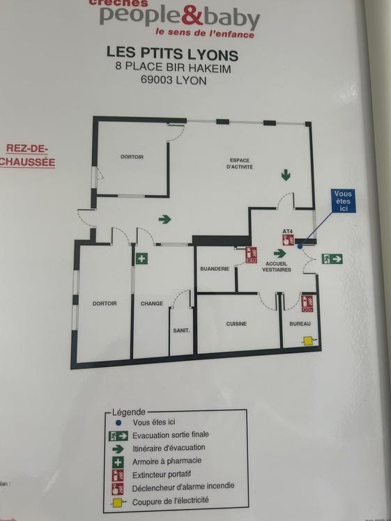 Local de plain-pied de 120 m² place Bir Hakeim, Lyon 3e — photo 3