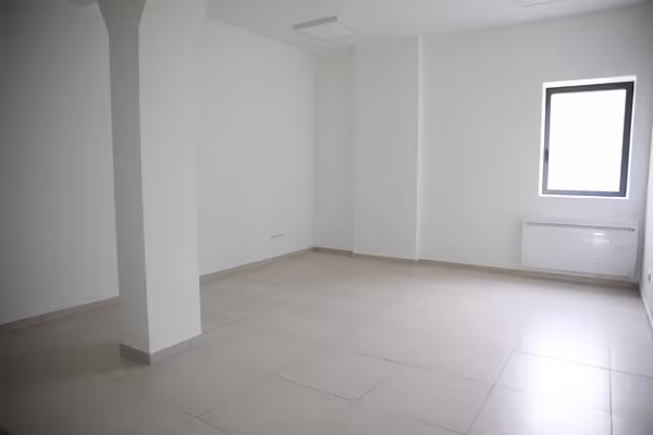 Cabinet paramédical TBE de 24,68 m², Roncq.