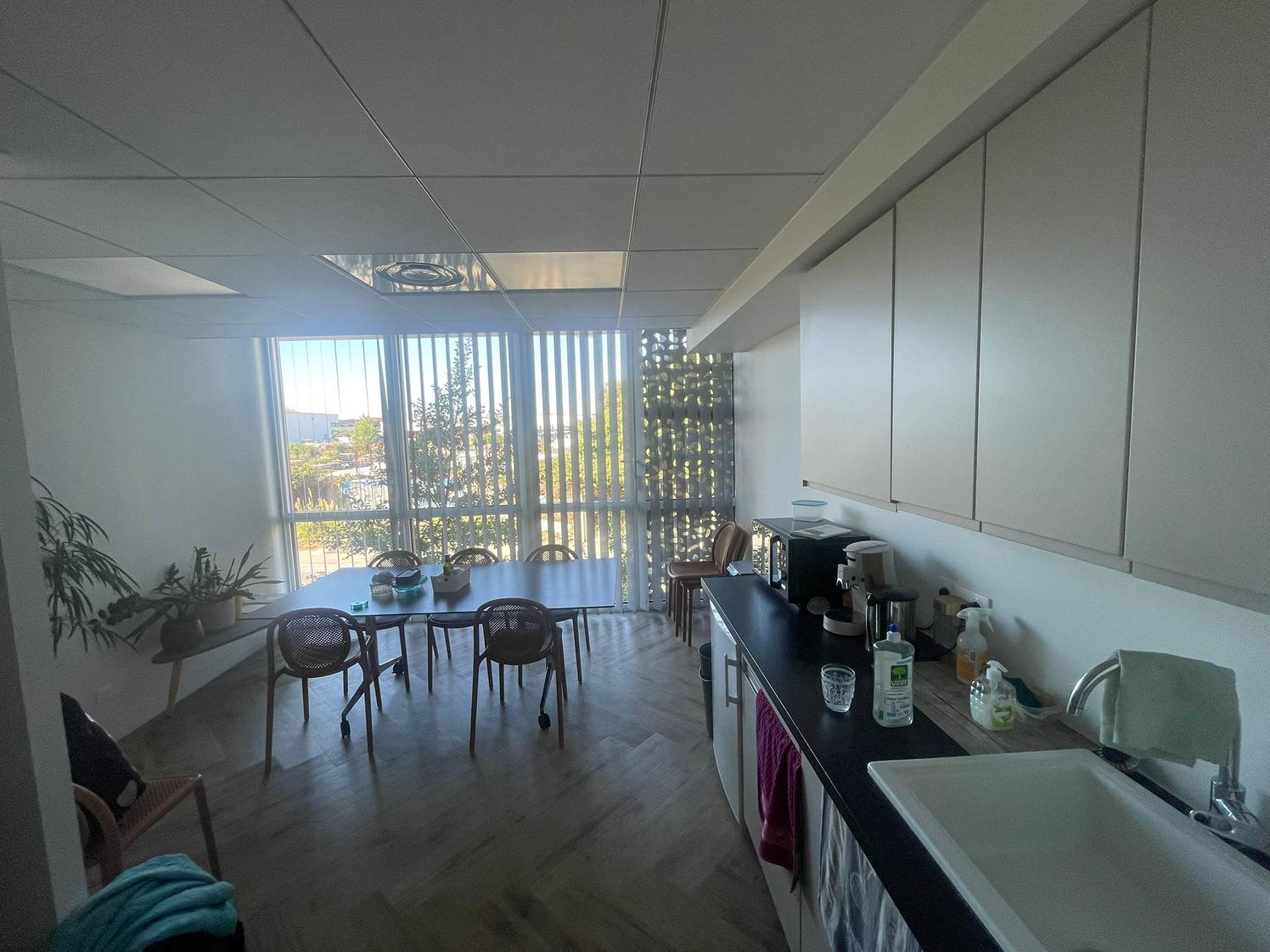 Bureau du jeudi au samedi dans un cabinet pluridisciplinaire, Montpellier — photo 4