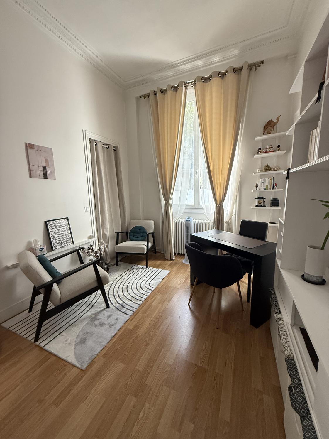 Bureau aménagé avec divan le vendredi, Paris 12e — photo 3