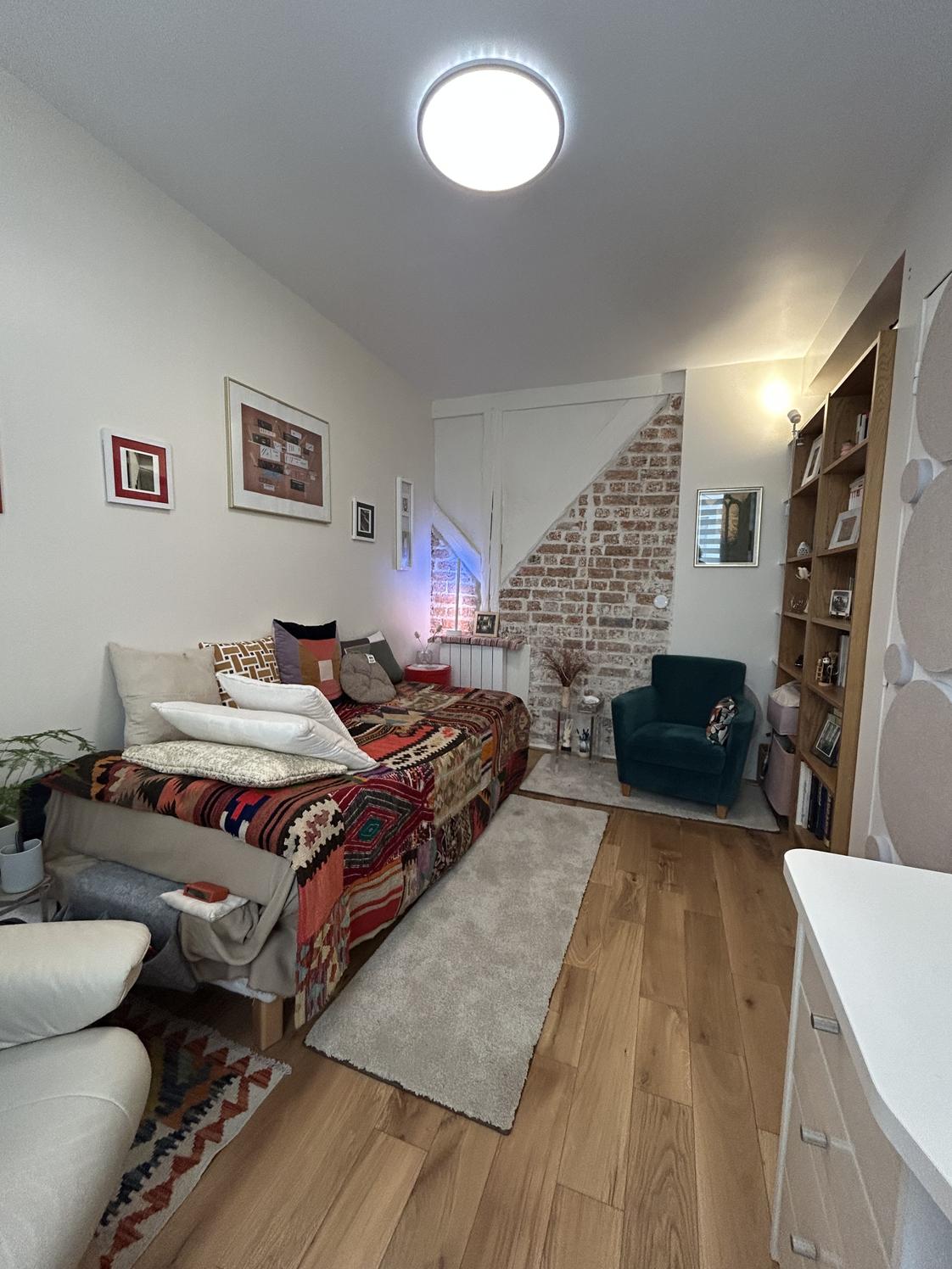 Petit souplex de 15 m² près de Gambetta, Paris 20e — photo 4