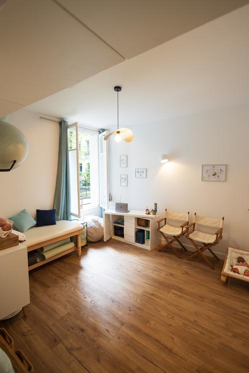 Deux bureaux Paris 16e pour équipe femme et maternité — photo 4