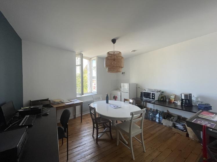 Locaux neufs de 143 m² sur deux niveaux, Basse-Goulaine — photo 3
