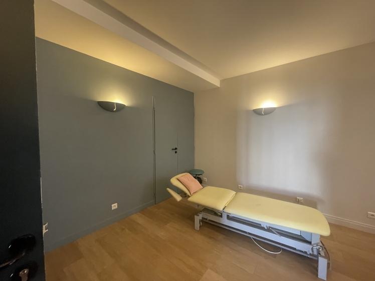 Locaux neufs de 143 m² sur deux niveaux, Basse-Goulaine — photo 4