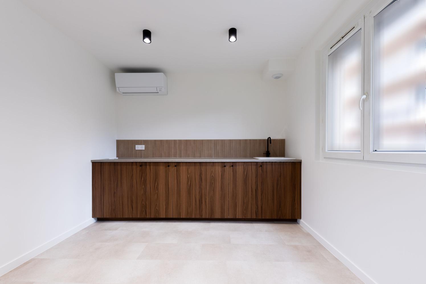 Trois salles de 11 m² rénovées, Tassin-la-Demi-Lune — photo 3