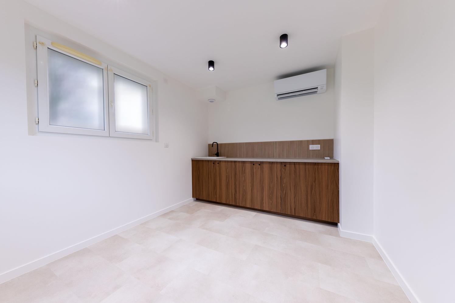 Trois salles de 11 m² rénovées, Tassin-la-Demi-Lune — photo 5
