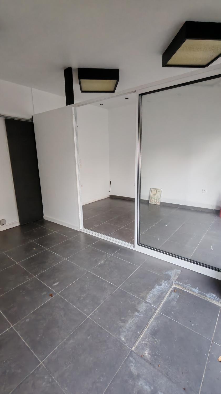 Local à louer à meudon 30m² — photo 4