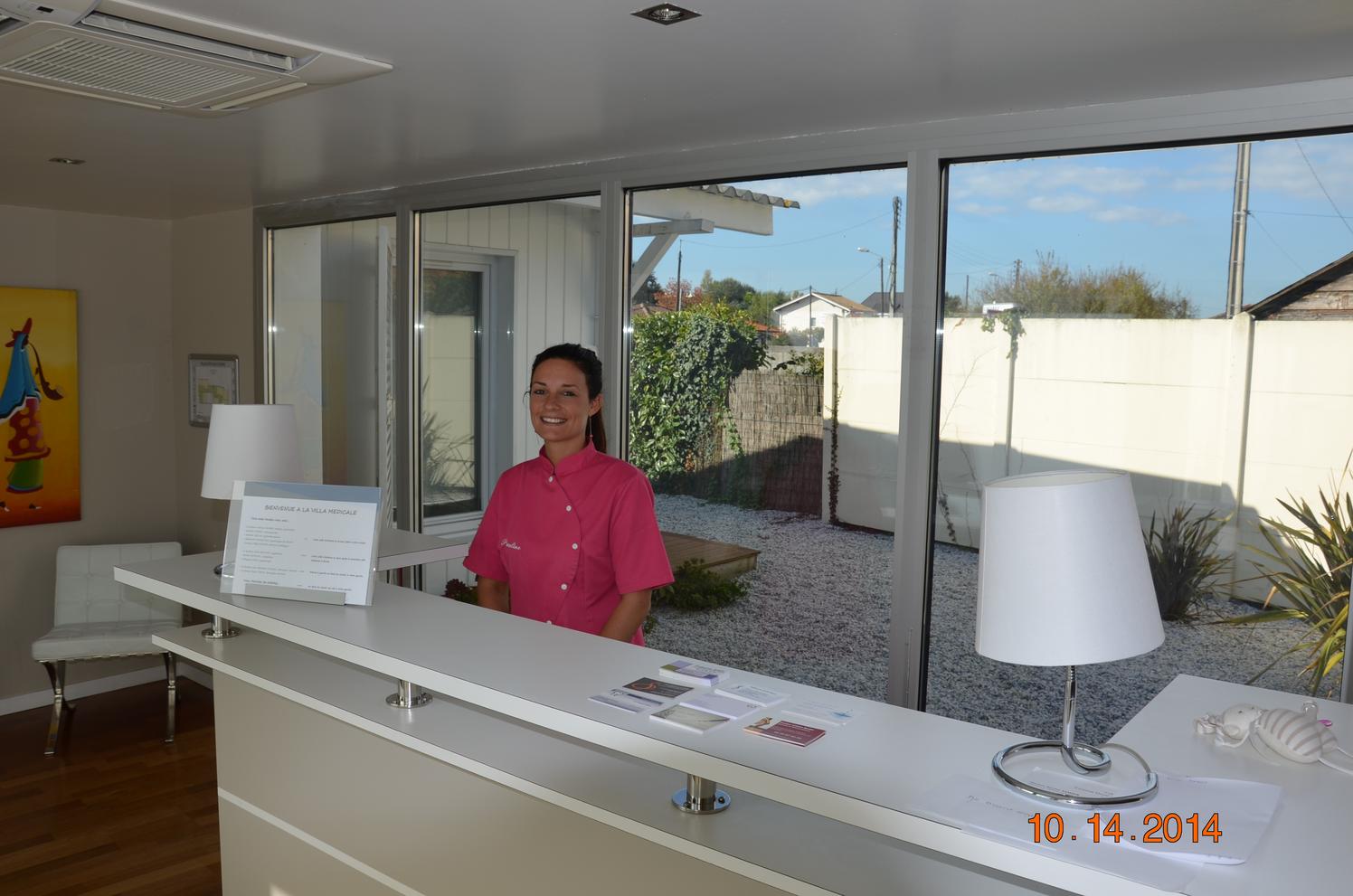 Local de 23 m² donnant sur jardin, groupe médical, Mérignac — photo 2
