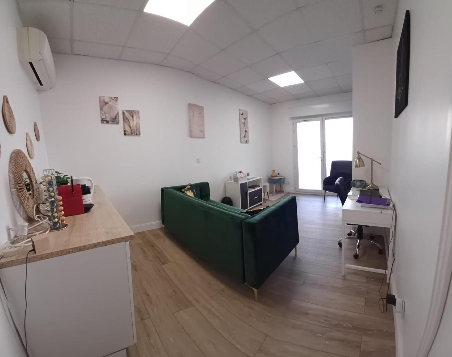 Deux salles d'examen rénovées en 2023, Béziers — photo 4