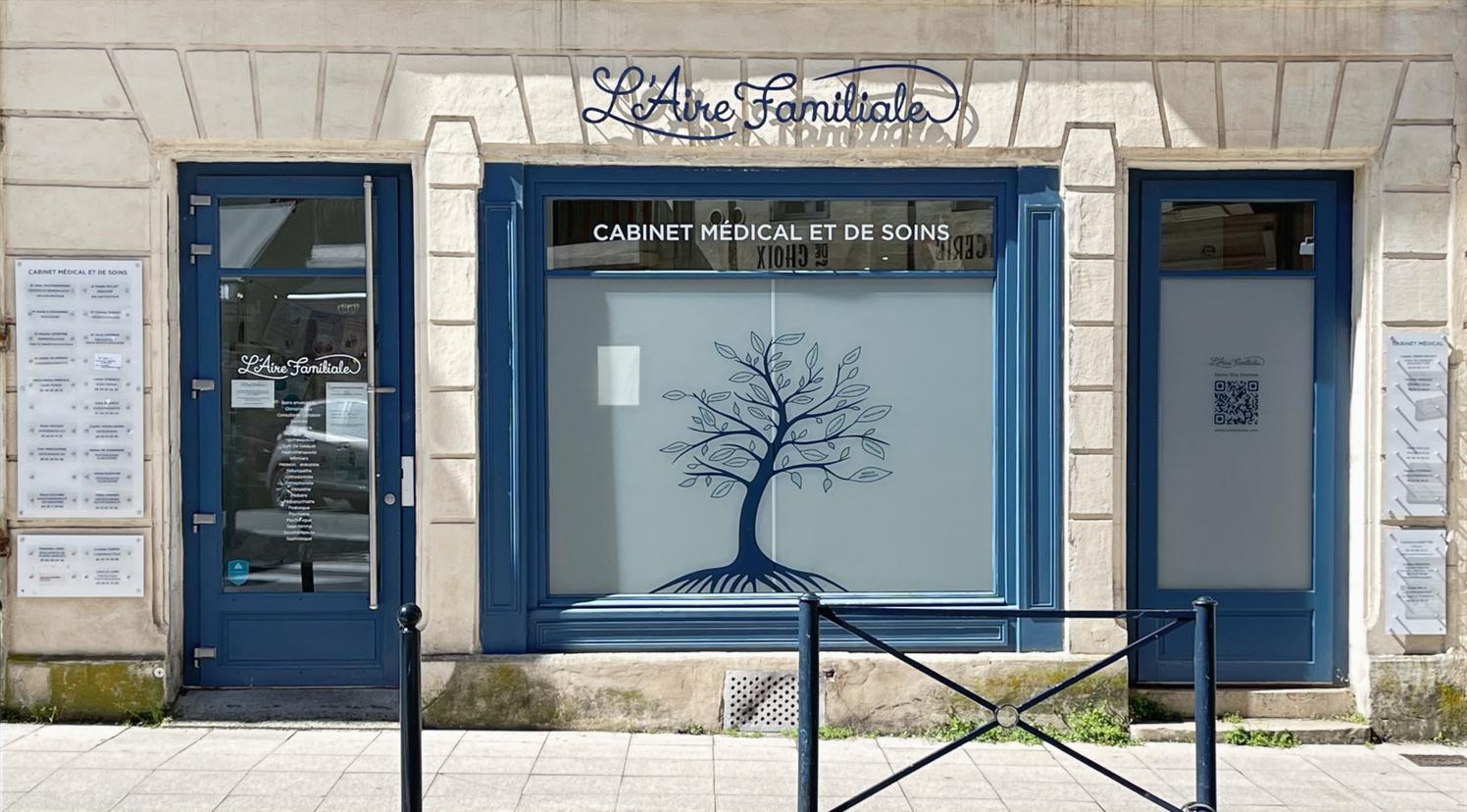 Cabinets individuels et grande salle de 35 m², Bordeaux centre — photo 3