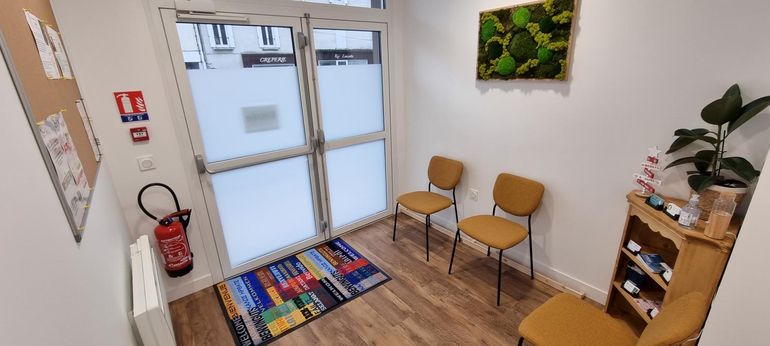 Salle de consultation de 11,5 m² à Saint-Jacques, Nantes — photo 2